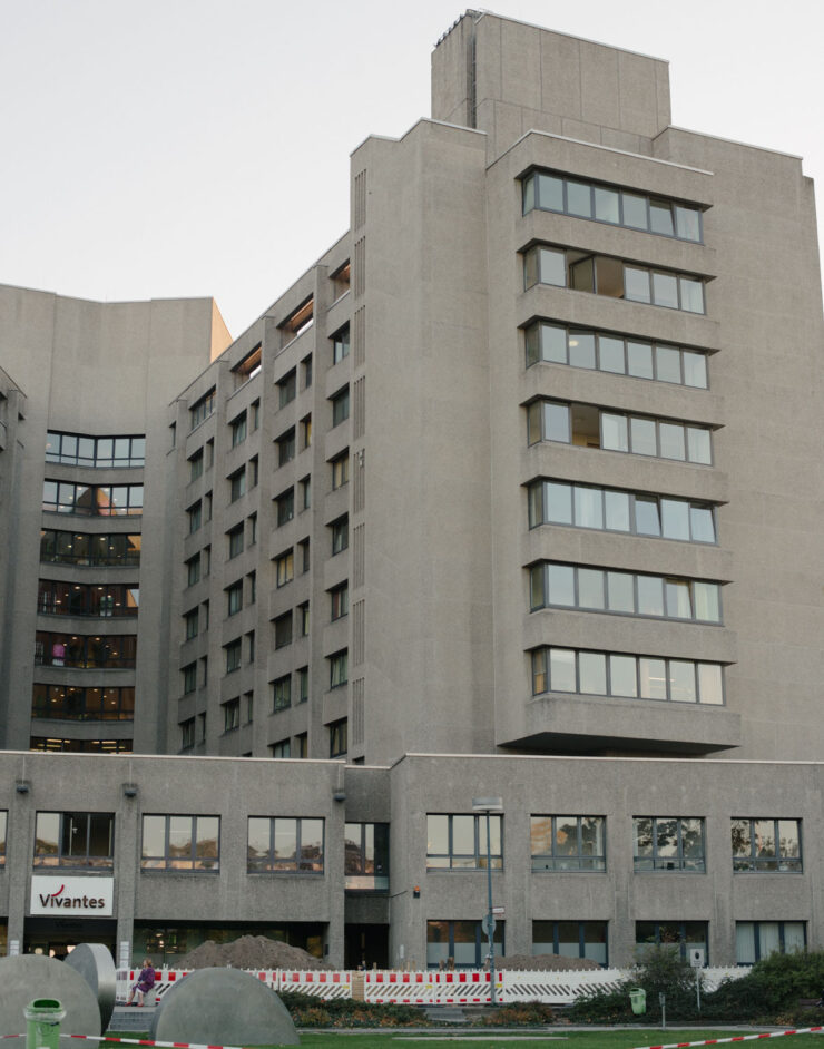 MCH LSE Refuge City BER Newcomer04 139 Marcia Chandra